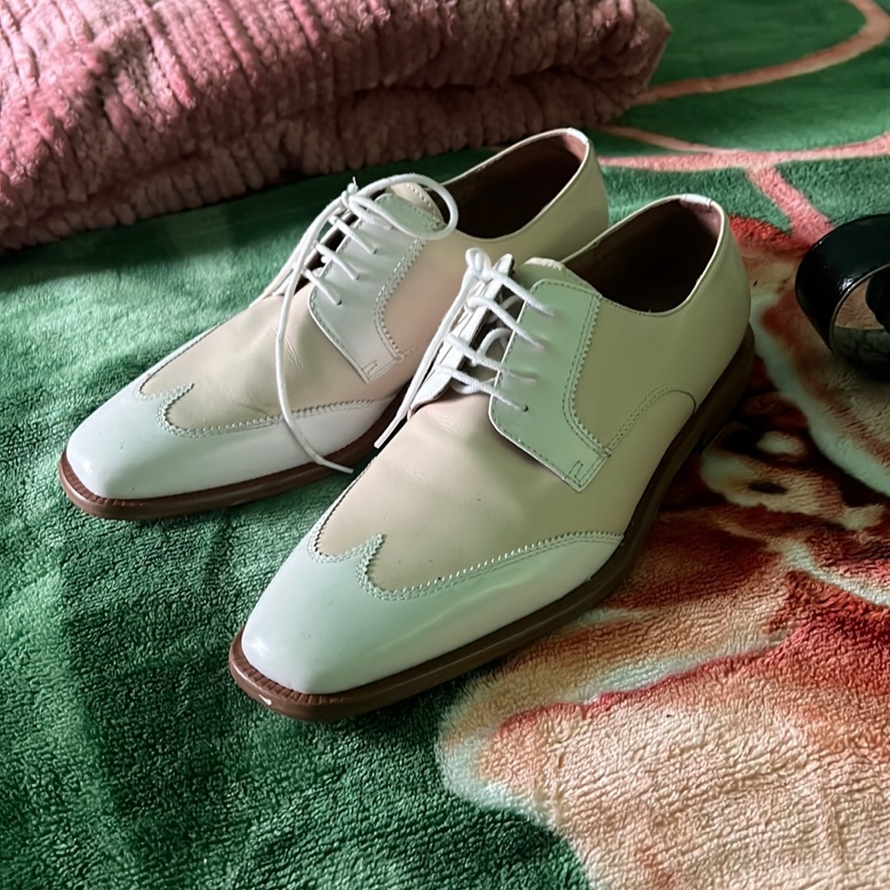 Selling good shoes!